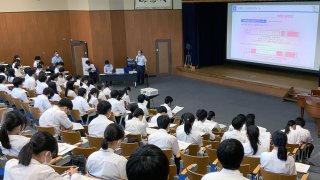 大学入試説明会を実施しました