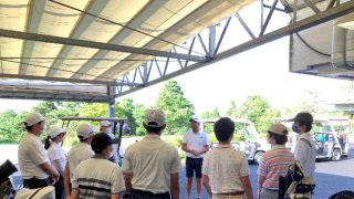 中学校・高校のゴルフ部で夏季練習会を行いました！