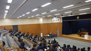 【中学校】音楽特別鑑賞授業が行われました(※追加写真あり)