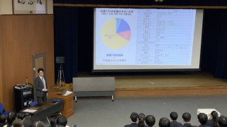 【高校３年生】進路ガイダンスが行われました。