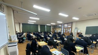 【高校３年生】　共通テストトレーニングが実施されました。