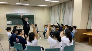 学生寮  スクールカウンセラー丸田先生の講座
