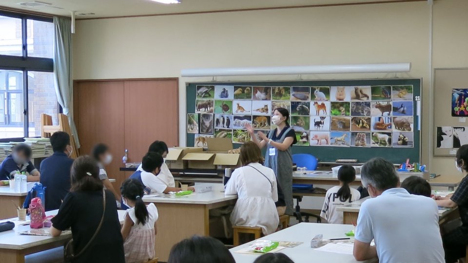 沢山の動物写真からチョイス