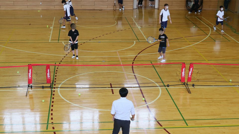 テニスの基本のショートラリー