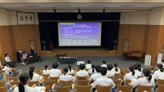 富山大学医学部出前講座を実施していただきました。