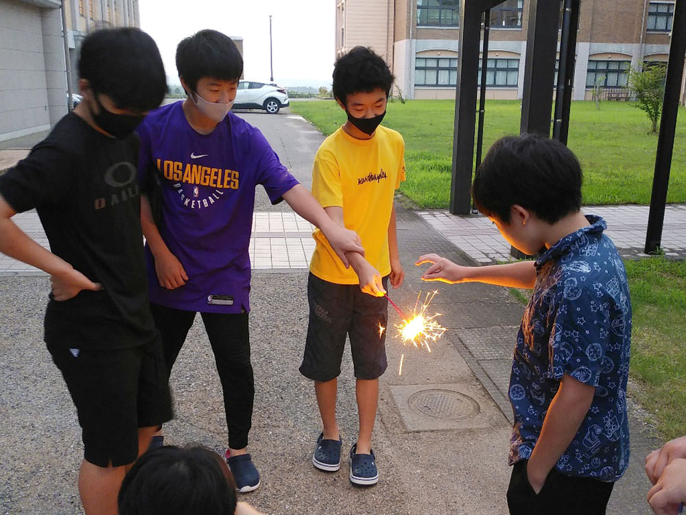 7/24(日)学生寮花火大会を行いました！