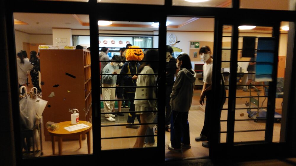 学生寮 ハロウィン